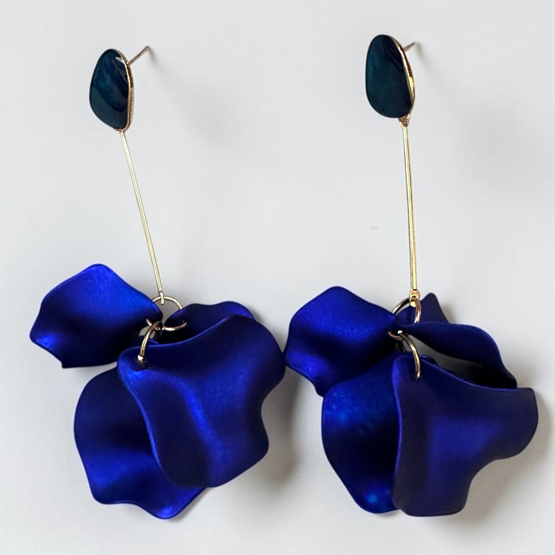 Long Boho Petal Drop Earrings – Lightweight Acrylic Floral Statement Dangles for Women - Fatisha Boutique #