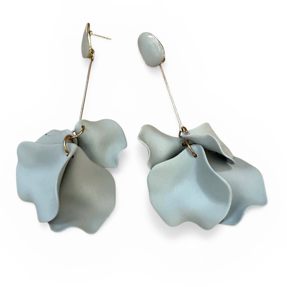 Long Boho Petal Drop Earrings – Lightweight Acrylic Floral Statement Dangles for Women - Fatisha Boutique #