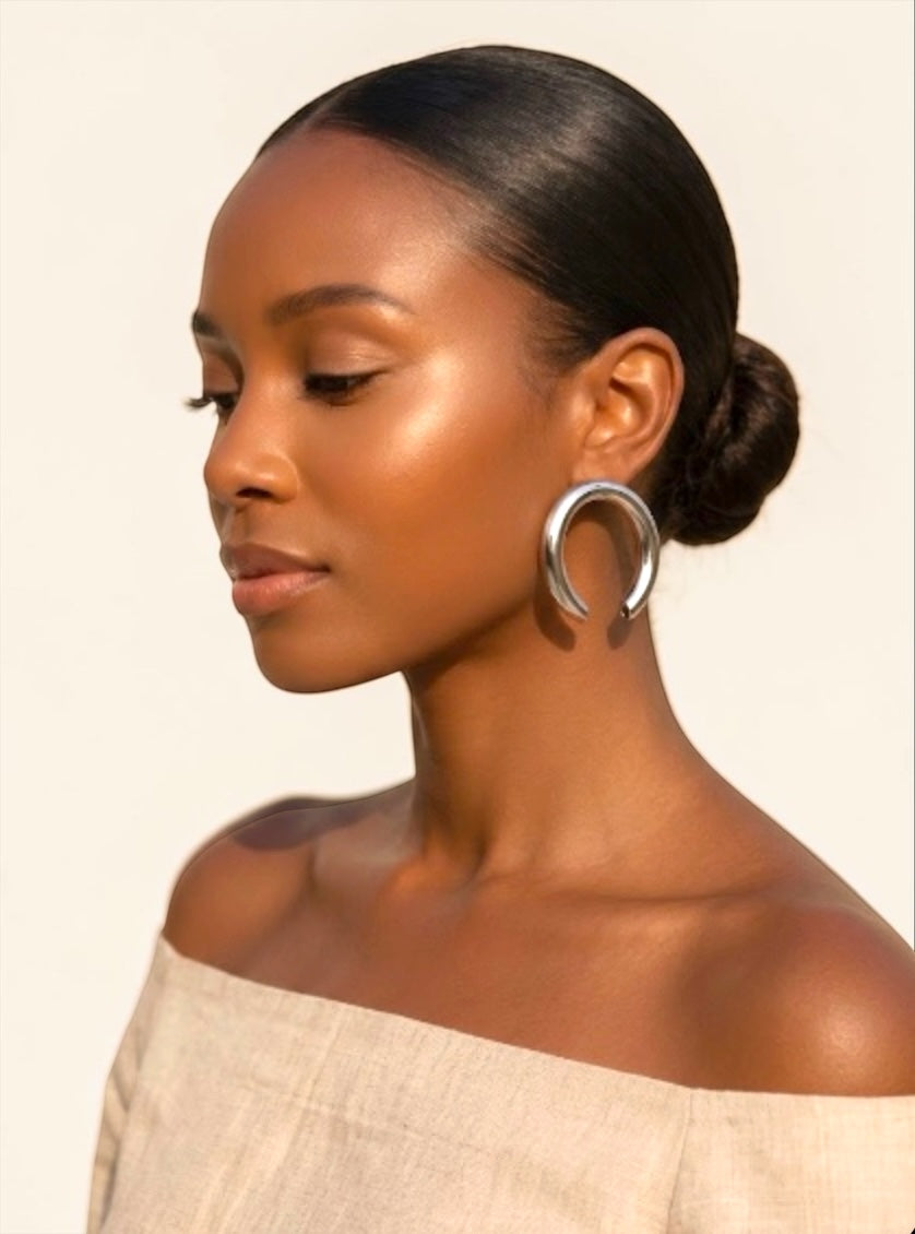 Chunky Open Hoop Earrings – Bold Sculptural Gold & Silver Statement Hoops - Fatisha Boutique #