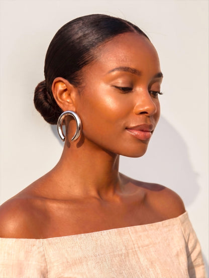 Chunky Open Hoop Earrings – Bold Sculptural Gold & Silver Statement Hoops - Fatisha Boutique #