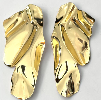 Sculptural Gold & Silver Statement Earrings – Textured Abstract Drop Design - Fatisha Boutique #