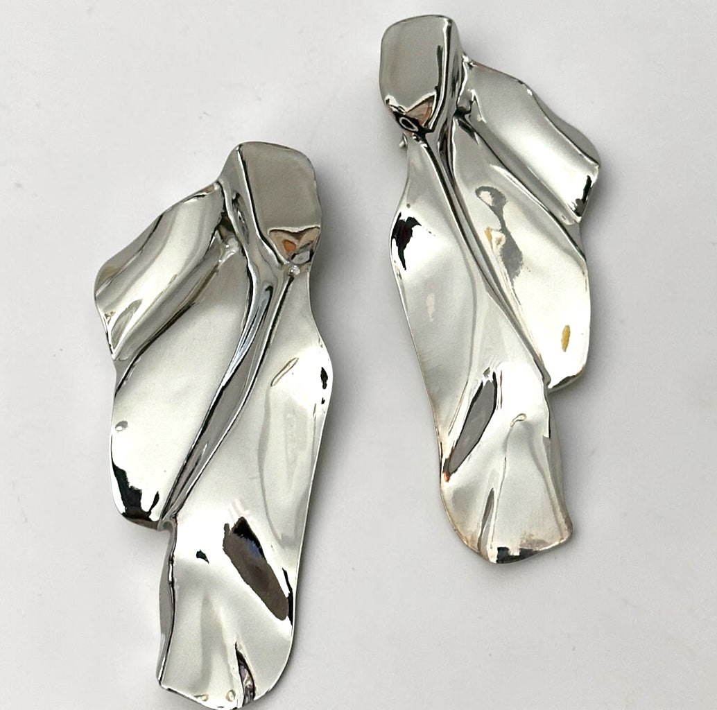 Sculptural Gold & Silver Statement Earrings – Textured Abstract Drop Design - Fatisha Boutique #
