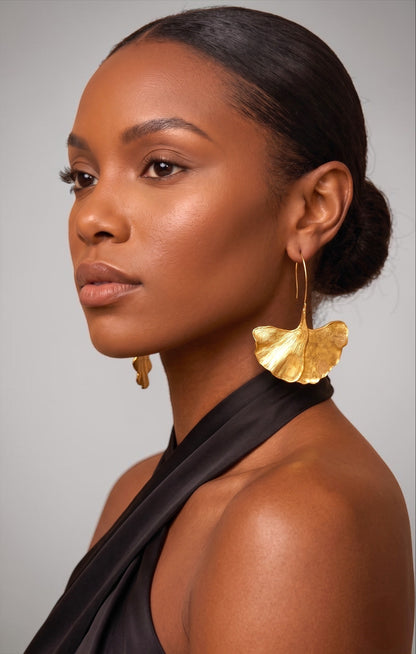 Ginkgo Leaf Statement Earrings – Gold Textured Drop Design