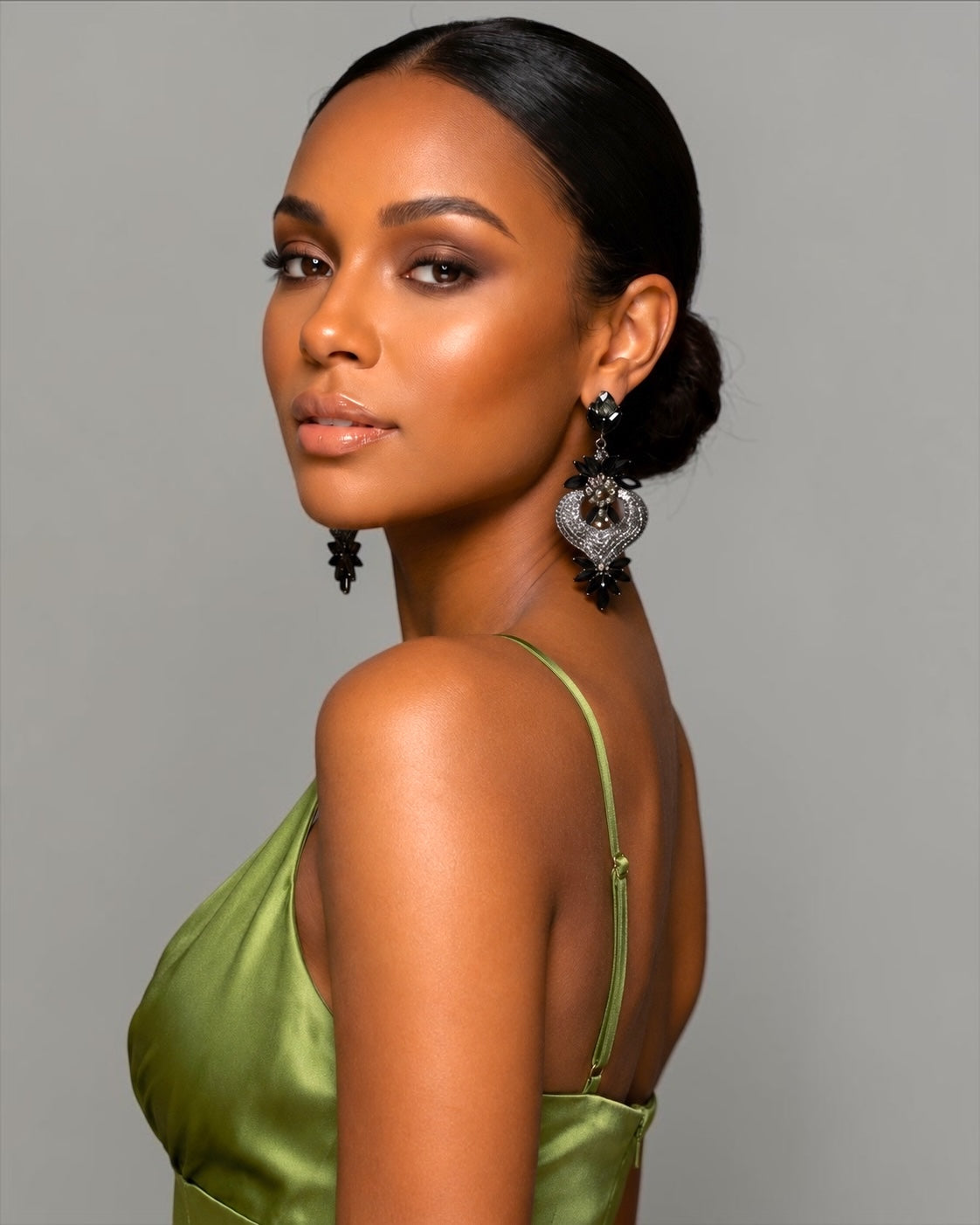 Black Crystal Heart Statement Earrings - Fatisha Boutique #