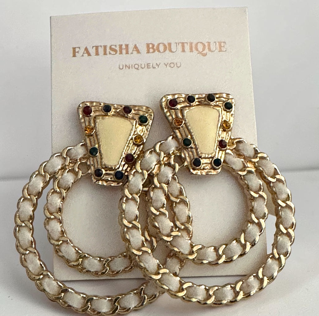 White Vintage-Inspired Statement Earrings - Fatisha Boutique #