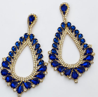 3/4 angles with both Earrings