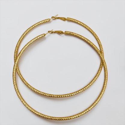 10cm Oversized Textured Hoop Earrings