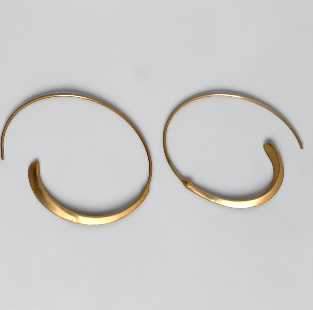 Minimalist Gold Hollow Hoop Earrings