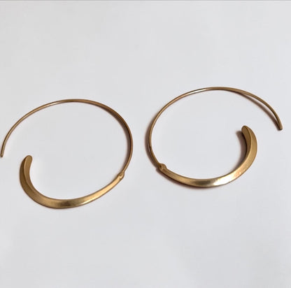 Minimalist Gold Hollow Hoop Earrings