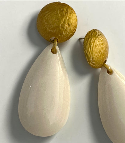 White Resin Teardrop Statement Earrings - Fatisha Boutique #