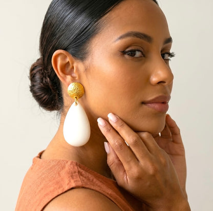 White Resin Teardrop Statement Earrings - Fatisha Boutique #