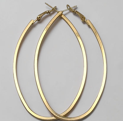 Lightweight Oval Statement Hoop Earrings – Gold & Silver