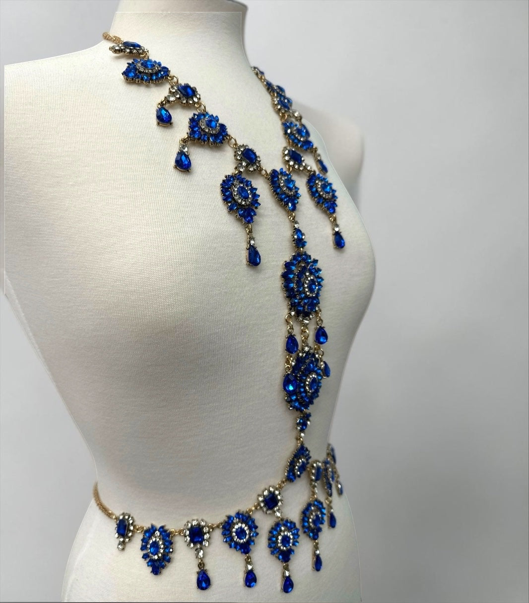 Luxury Sapphire Blue Crystal Body Chain – Statement Rhinestone Body Jewellery Fatisha Boutique