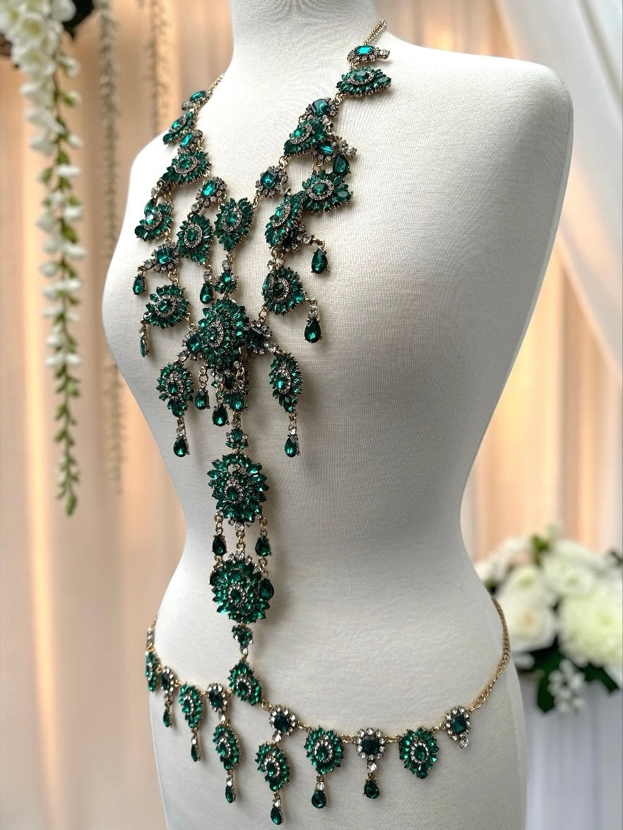 Luxury Emerald Green Crystal Body Chain – Statement Rhinestone Body Jewellery Fatisha Boutique