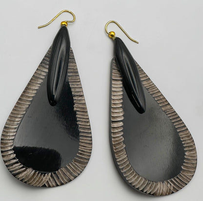 Black Buffalo Horn Teardrop Earrings – Bohemian Ethnic Statement