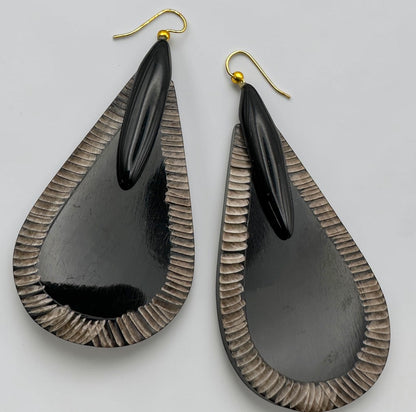 Black Buffalo Horn Teardrop Earrings – Bohemian Ethnic Statement