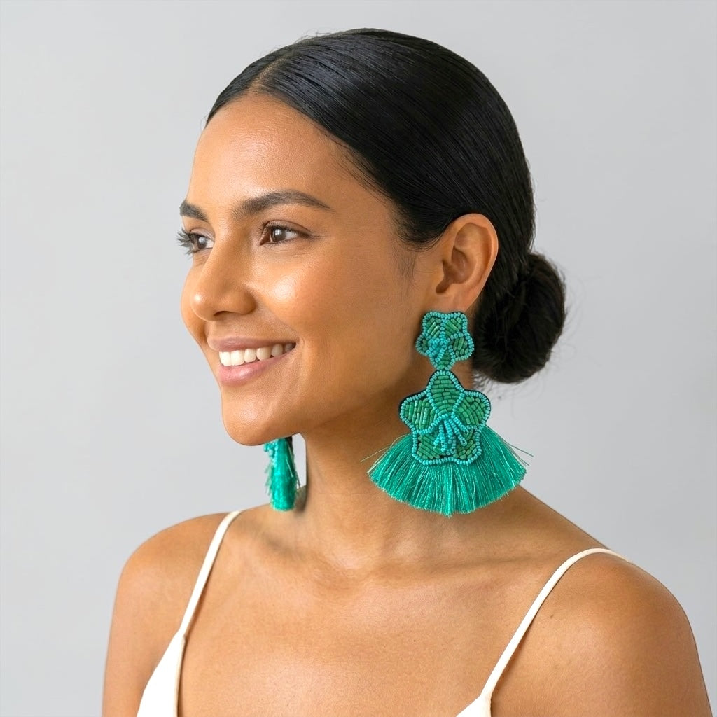 Grüne böhmische Perlenfaden Quasten Sommer Ohrringe Fatisha Boutique