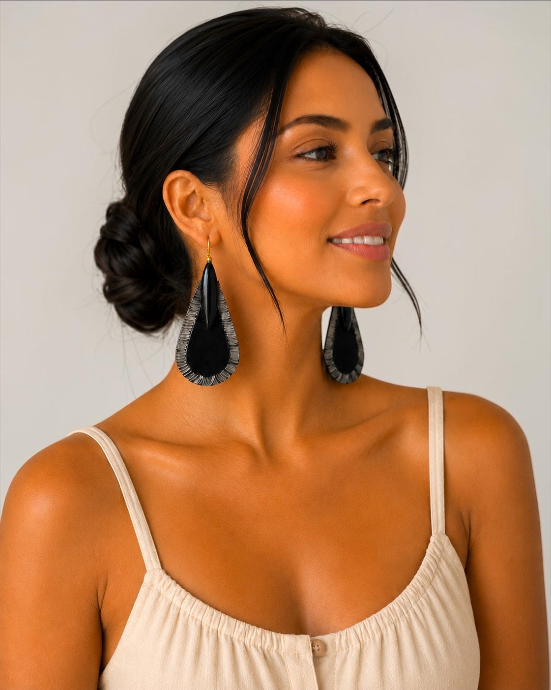 Black Buffalo Horn Teardrop Earrings – Bohemian Ethnic Statement