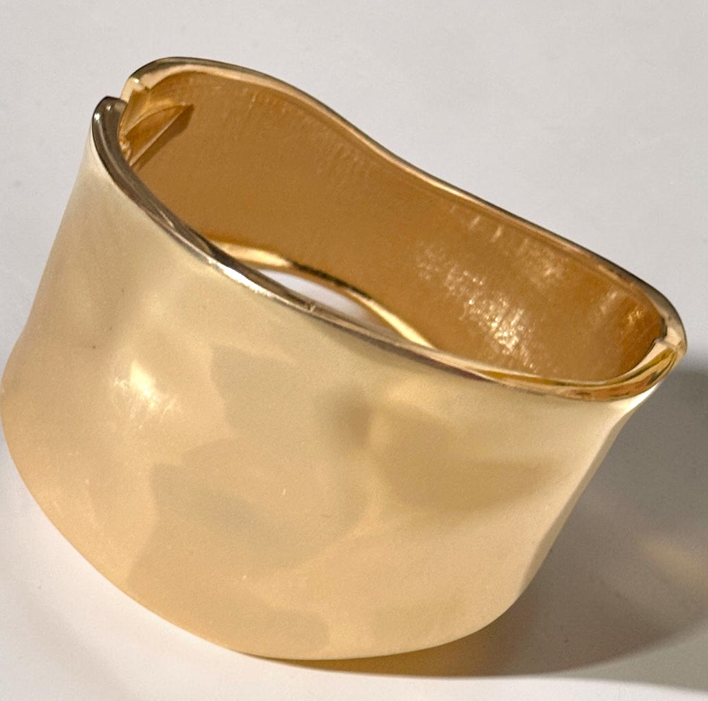 Bracelet manchette large classique en métal – Jonc audacieux en or ou argent Fatisha Boutique
