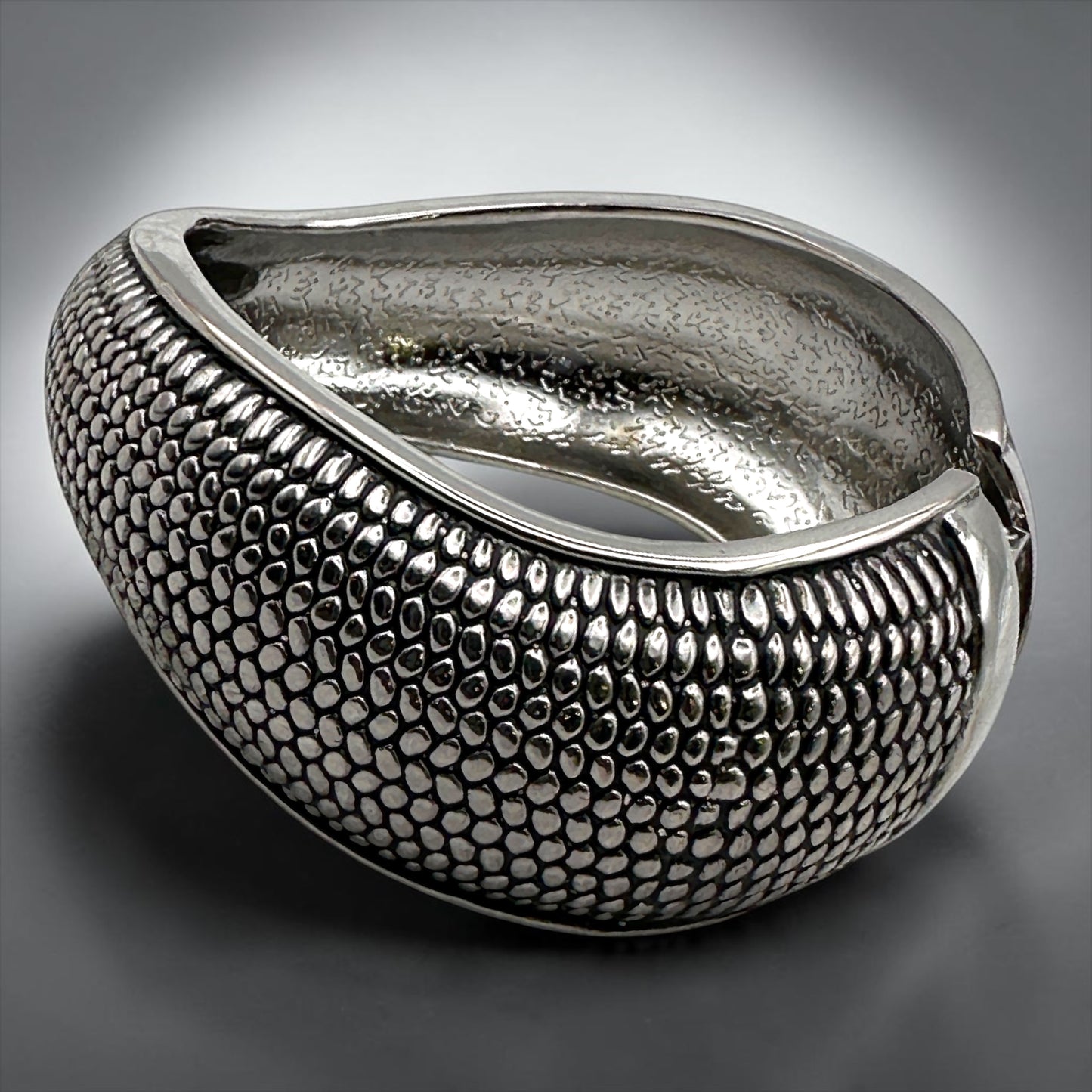 Bracelets manchettes tendance – Bracelets texturés en argent et or Fatisha Boutique