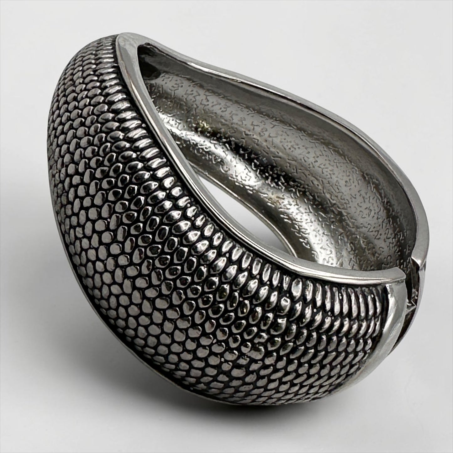 Bracelets manchettes tendance – Bracelets texturés en argent et or Fatisha Boutique