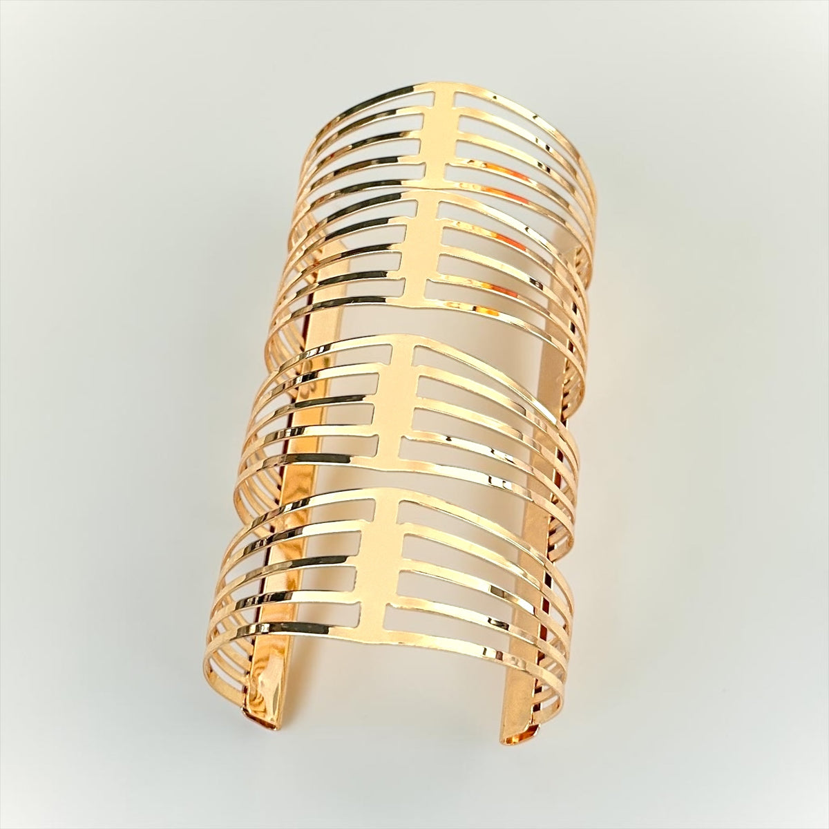 Oversized Openwork Statement Cuff Bangle | Gold & Silver - Fatisha Boutique Fatisha Boutique