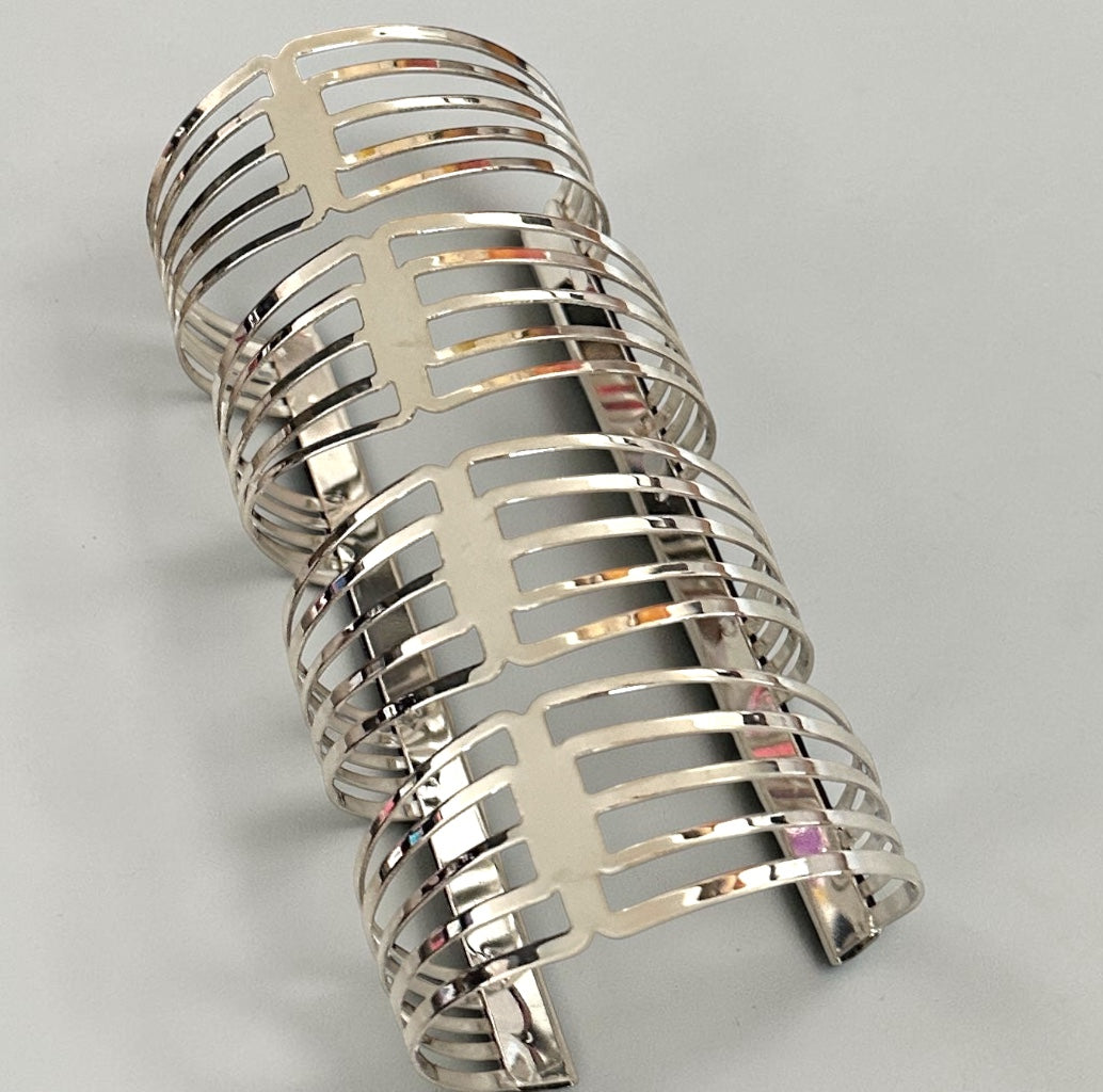 Oversized Openwork Statement Cuff Bangle | Gold & Silver - Fatisha Boutique