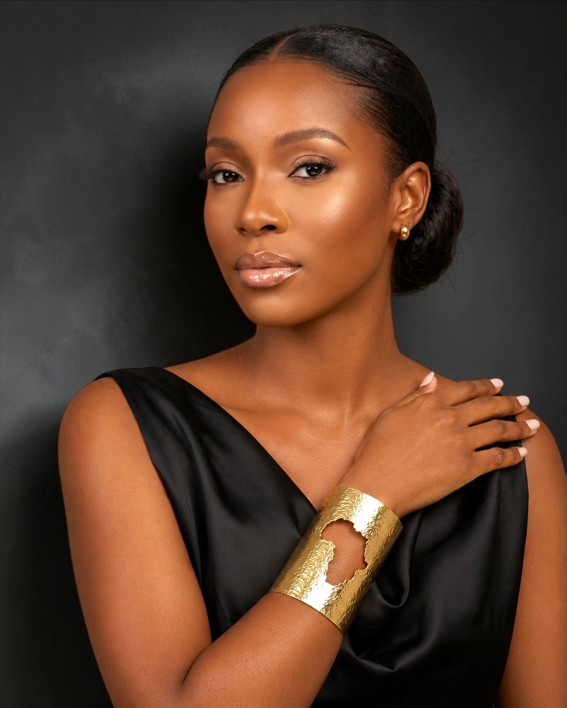African Map Hammered Brass Statement Cuff | Gold & Silver Fatisha Boutique