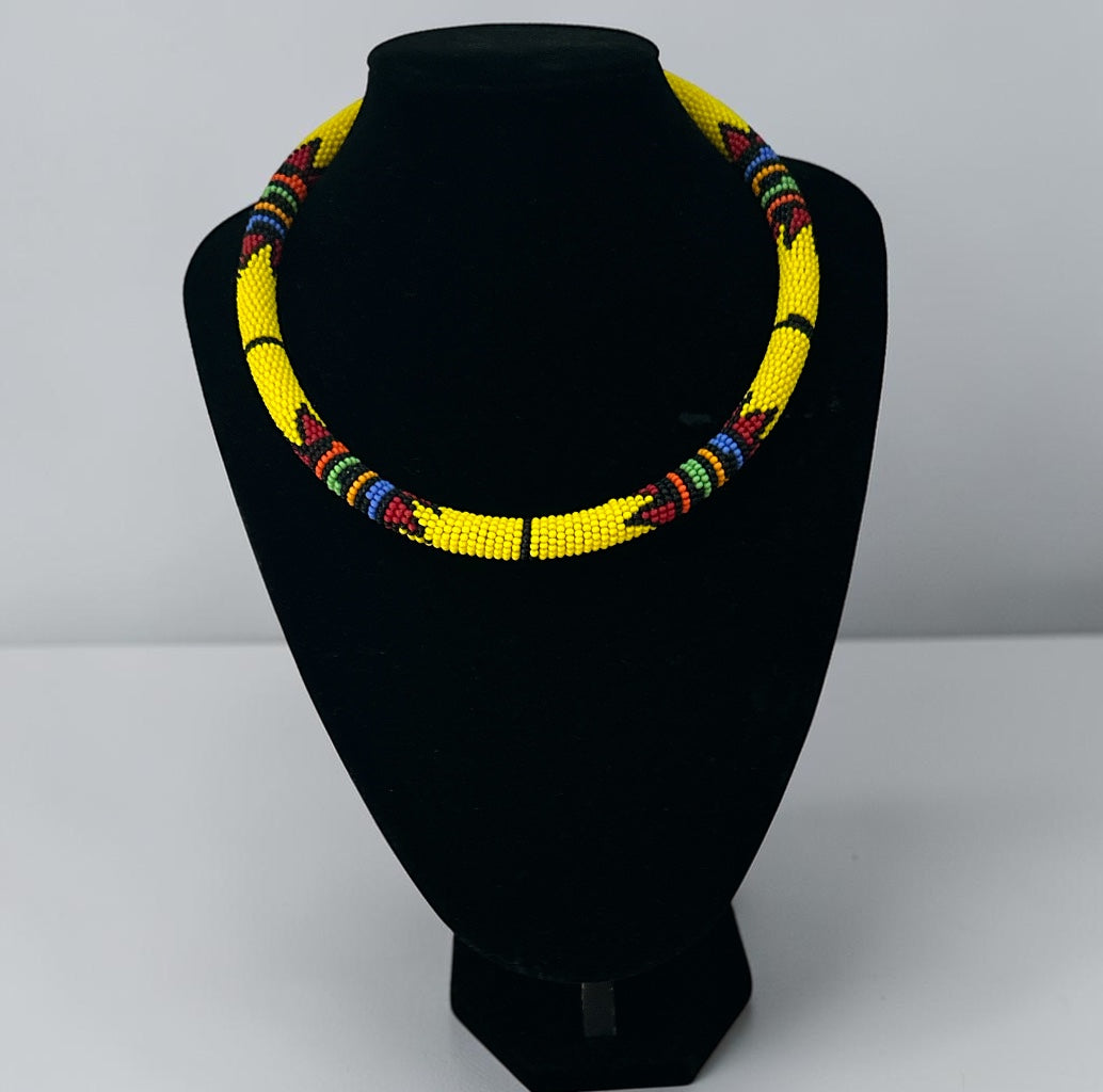 Collier Massaï Africain Authentique Perlé – Bijoux Tribaux Multicolores Faits à la Main pour Femmes Fatisha Boutique