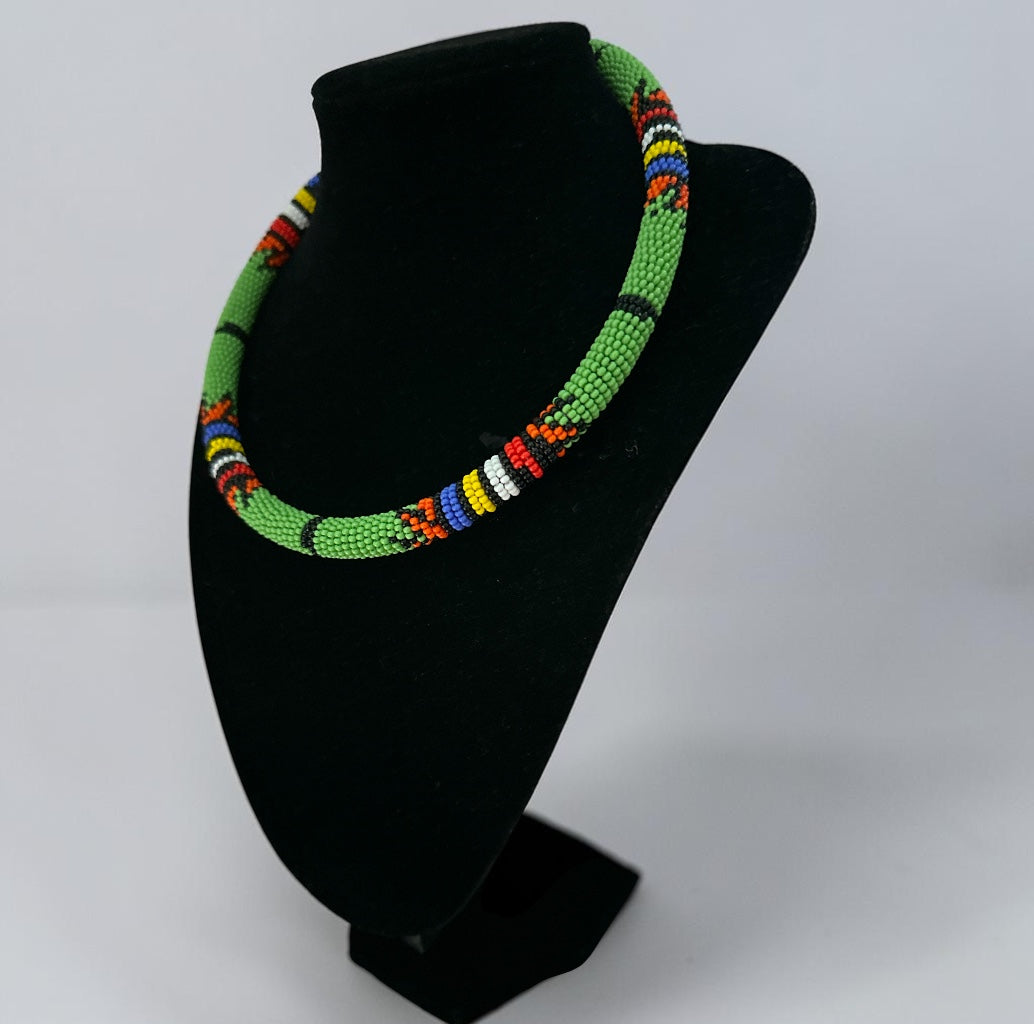 Collier Massaï Africain Authentique Perlé – Bijoux Tribaux Multicolores Faits à la Main pour Femmes Fatisha Boutique