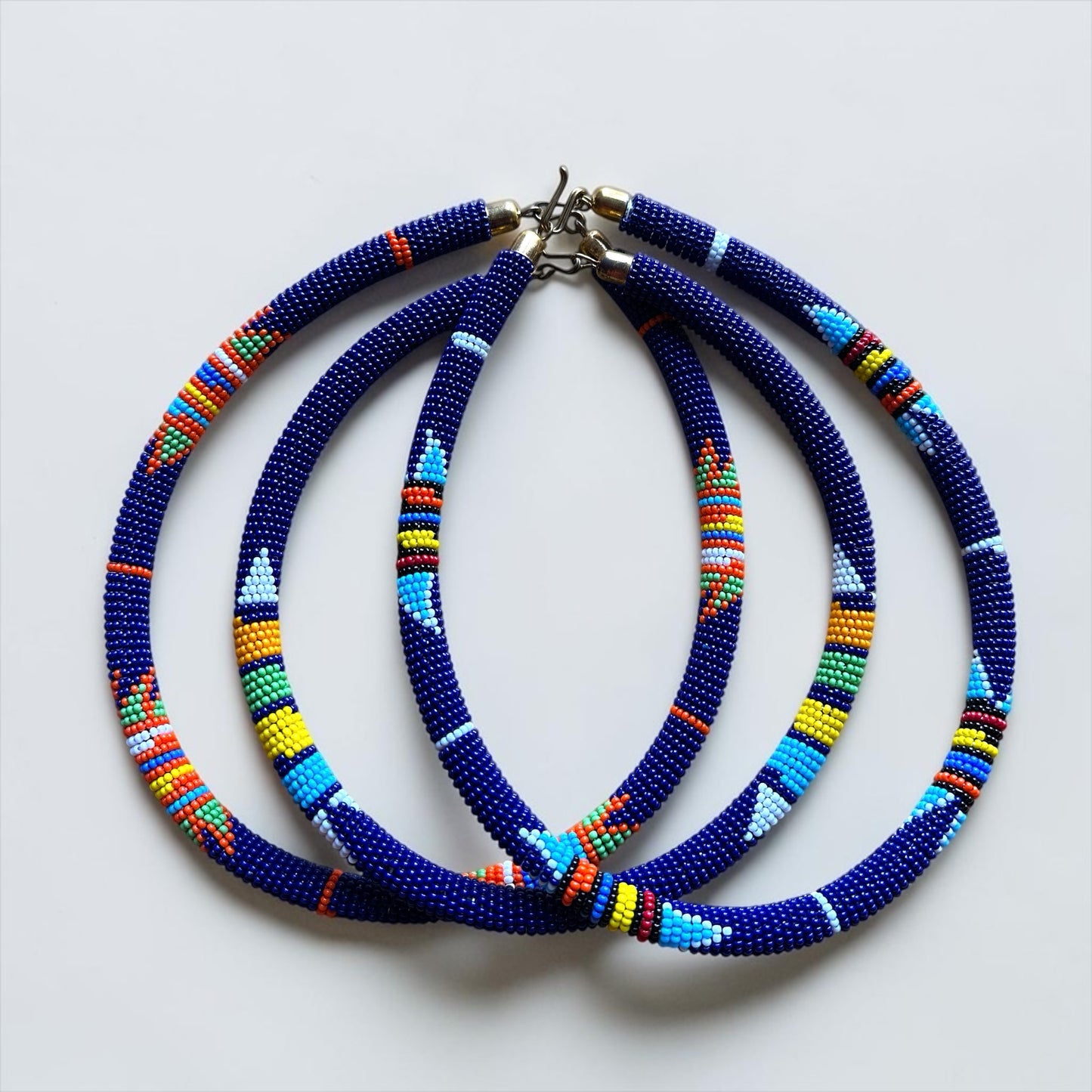 Handmade Navy Maasai Beaded Necklace | African Jewellery Fatisha Boutique