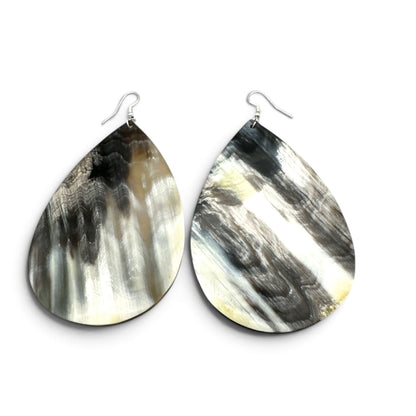 Boucles d'oreilles pendantes faites main en corne de buffle – Boucles d'oreilles ethniques naturelles