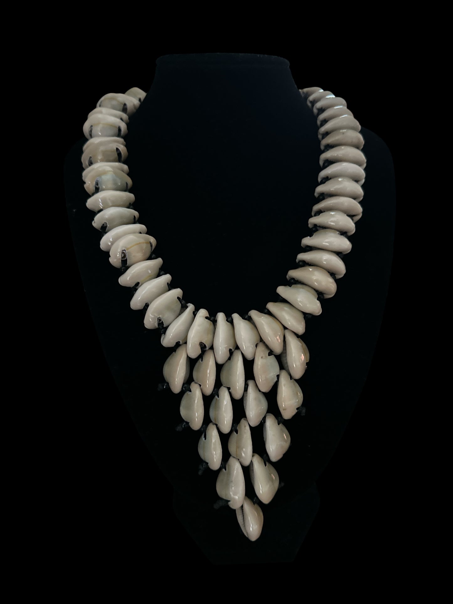 Handmade African Cowrie Shell Beaded Statement Necklace - Fatisha Boutique Fatisha Boutique