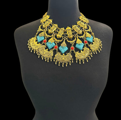 Collier plastron ethnique bohème – Pendentif tribal antique or et argent