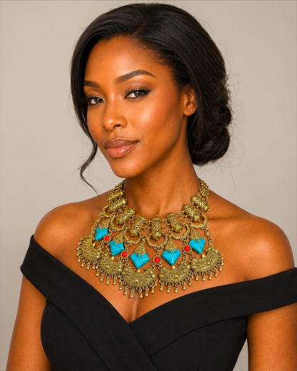 Collier plastron ethnique bohème – Pendentif tribal antique or et argent