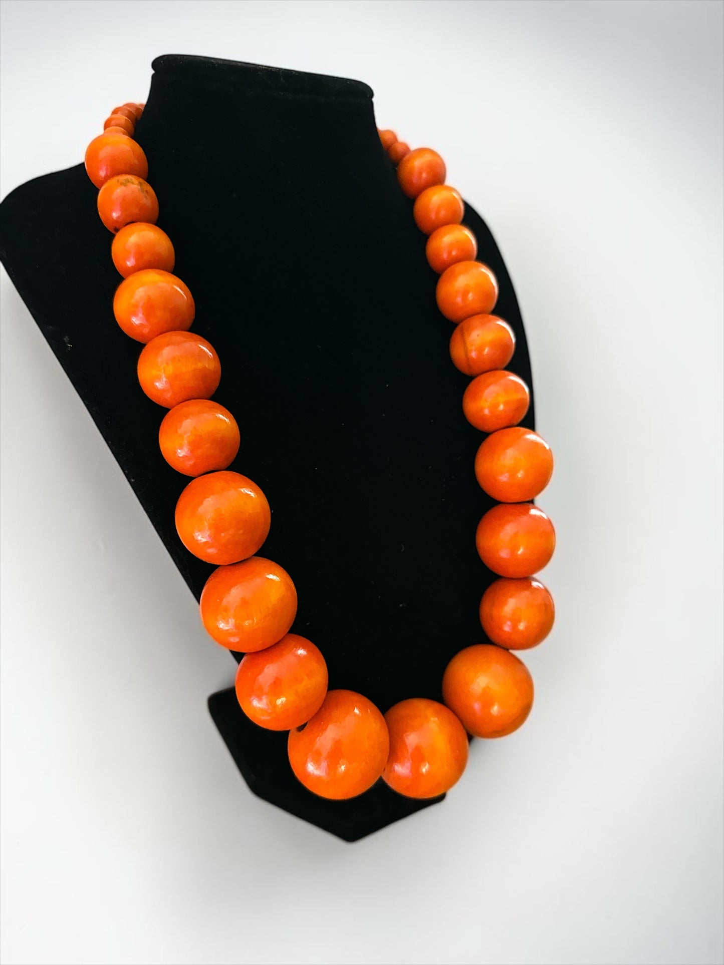 African Wooden Bead Statement Necklace – Chunky Hand-Painted Orange Graduated Beads - Fatisha Boutique Fatisha Boutique