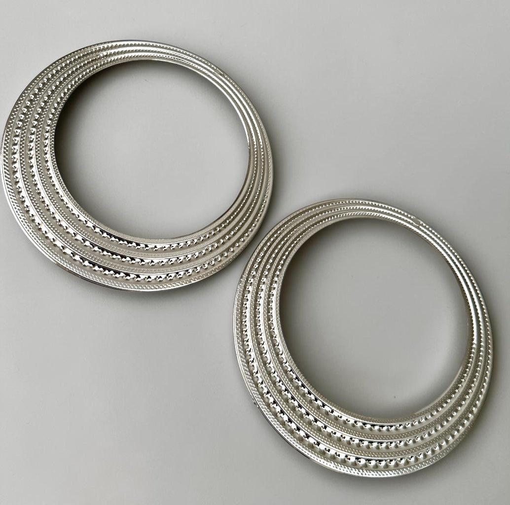 Statement Alloy Hoop Earrings – Bold Textured Oversized Stud Fatisha Boutique