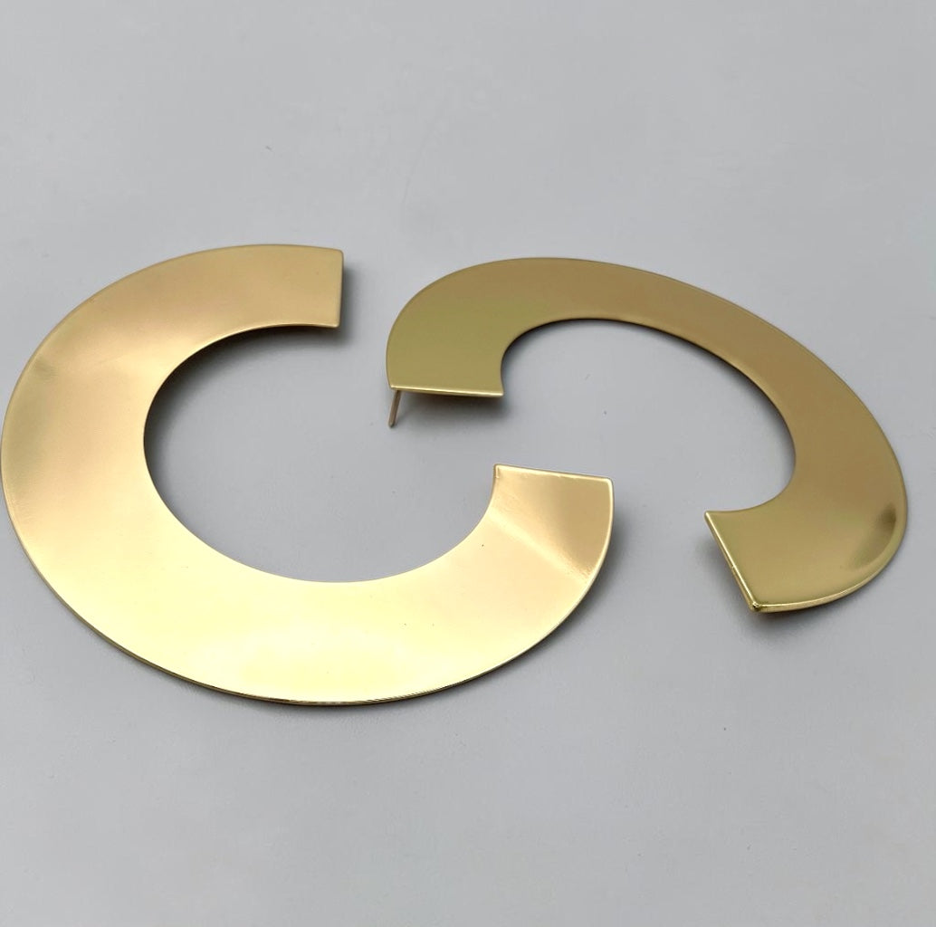 Oversized Gold Statement Earrings – Sculptural Open Hoop Studs - Fatisha Boutique