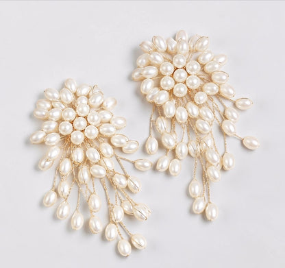 Elegant Faux Pearl Cluster Statement Stud Earrings - Fatisha Boutique