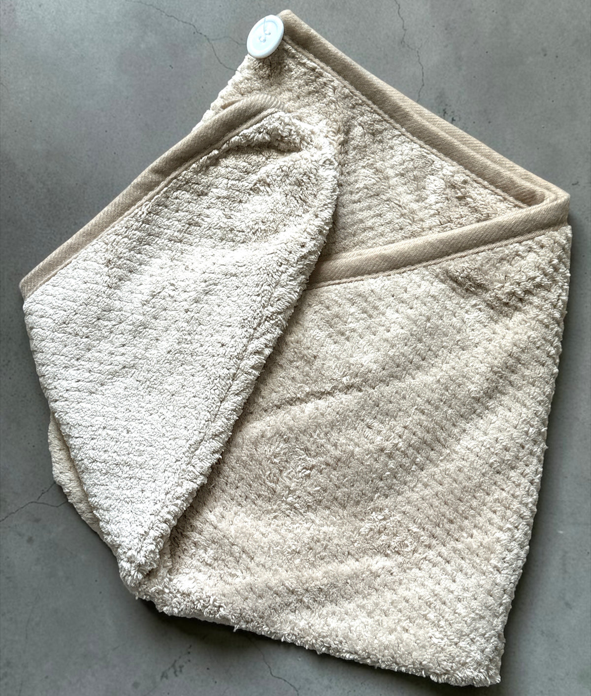 Ultra-Soft Microfibre Hair Towel Wrap with Button Fastening - Fatisha Boutique Fatisha Boutique