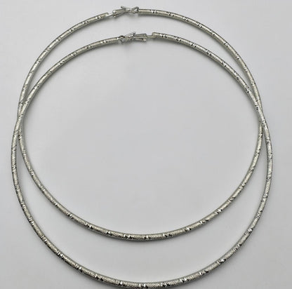 14cm Oversized Textured Hoop Earrings in Gold or Silver - Fatisha Boutique