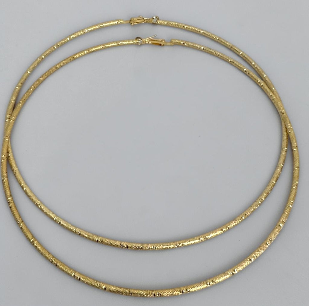 14cm Oversized Textured Hoop Earrings in Gold or Silver - Fatisha Boutique