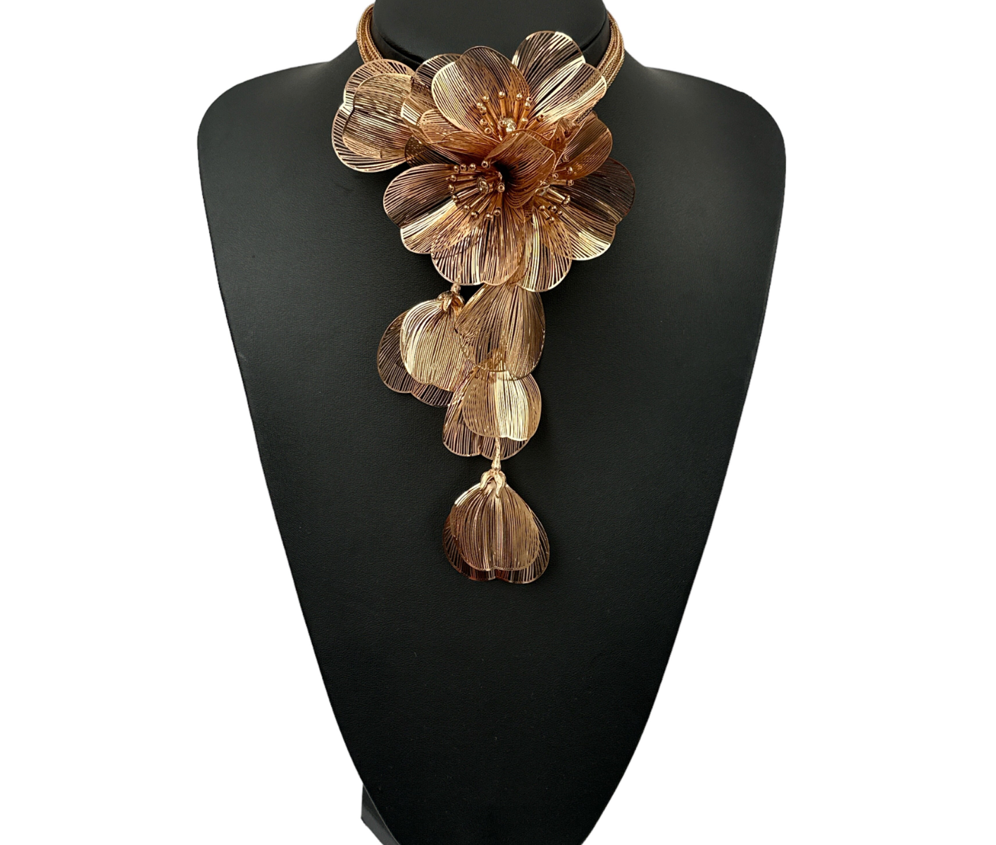 Elegant Bohemian Flower Design Fashion Statement Choker Necklace