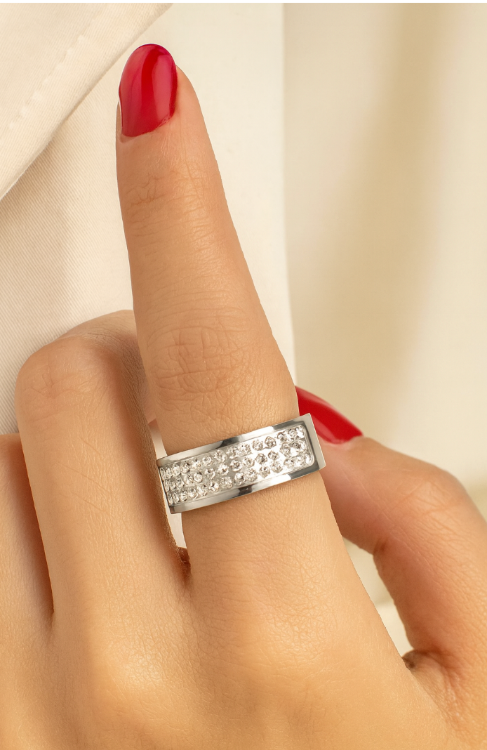 Elegant Multi-Color Sparkling Rhinestone Statement Rings – Gold & Silver Tone - Fatisha Boutique #