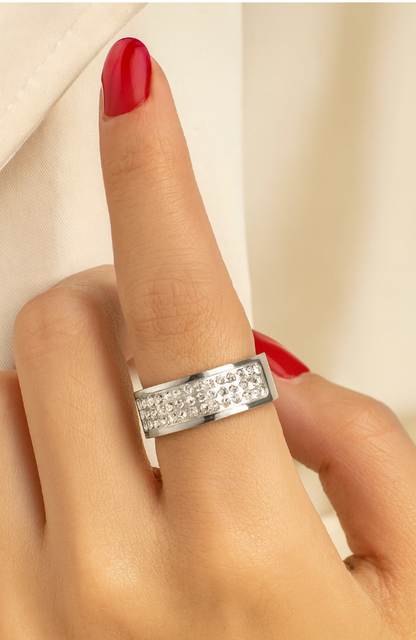 Elegant Multi-Color Sparkling Rhinestone Statement Rings – Gold & Silver Tone - Fatisha Boutique #