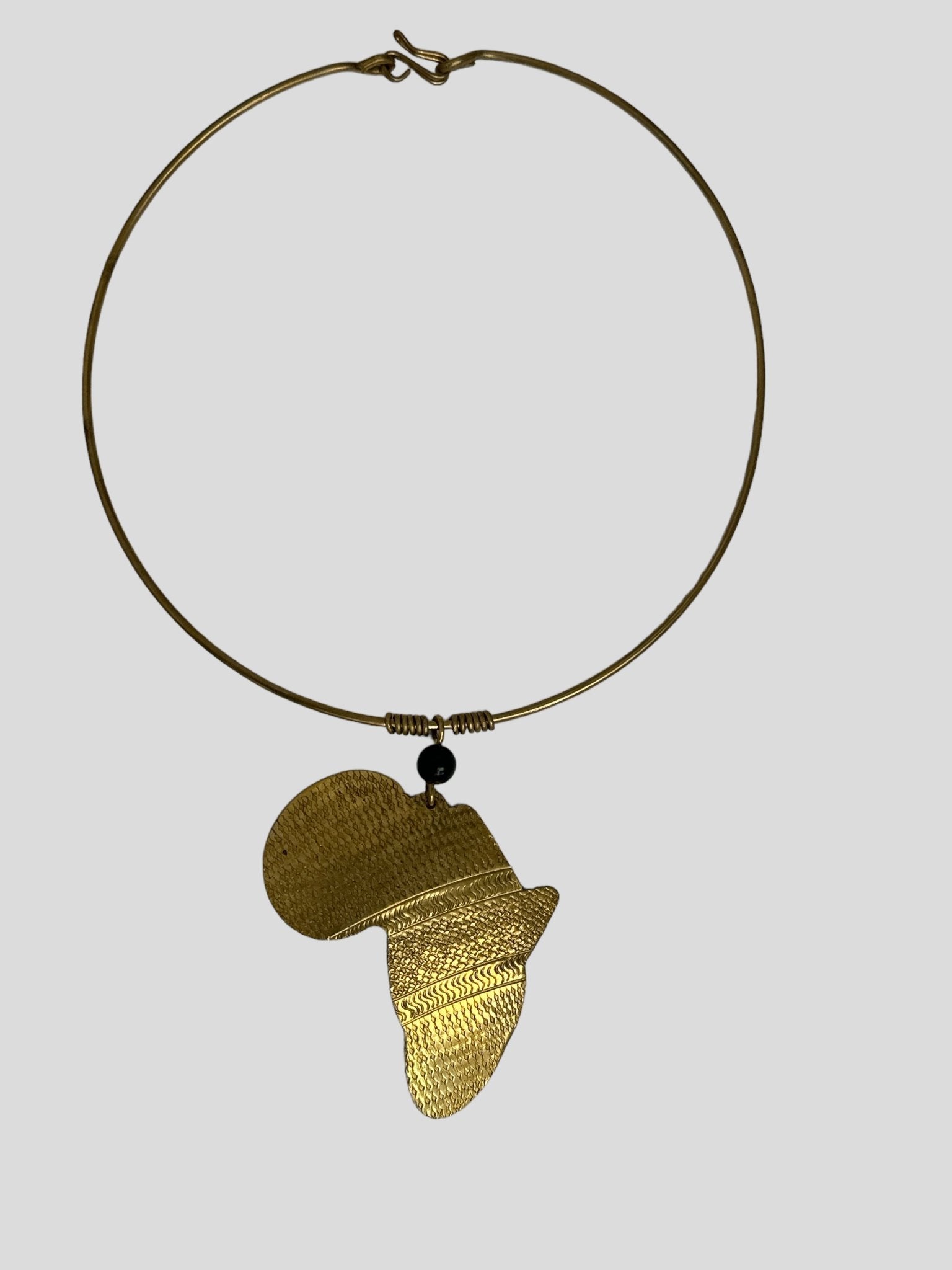AFRICA MAP BRASS METAL PENDANT NECKLACE - Fatisha Boutique