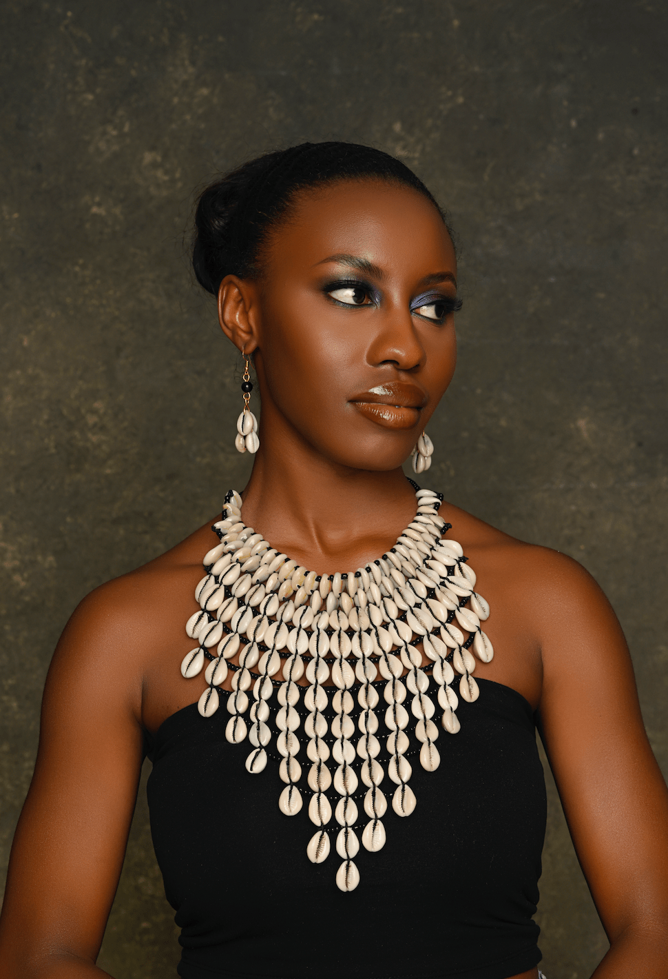 Authentic African Craftsmanship Cowrie Sea Shell Ethnic Collar Necklace - Fatisha Boutique