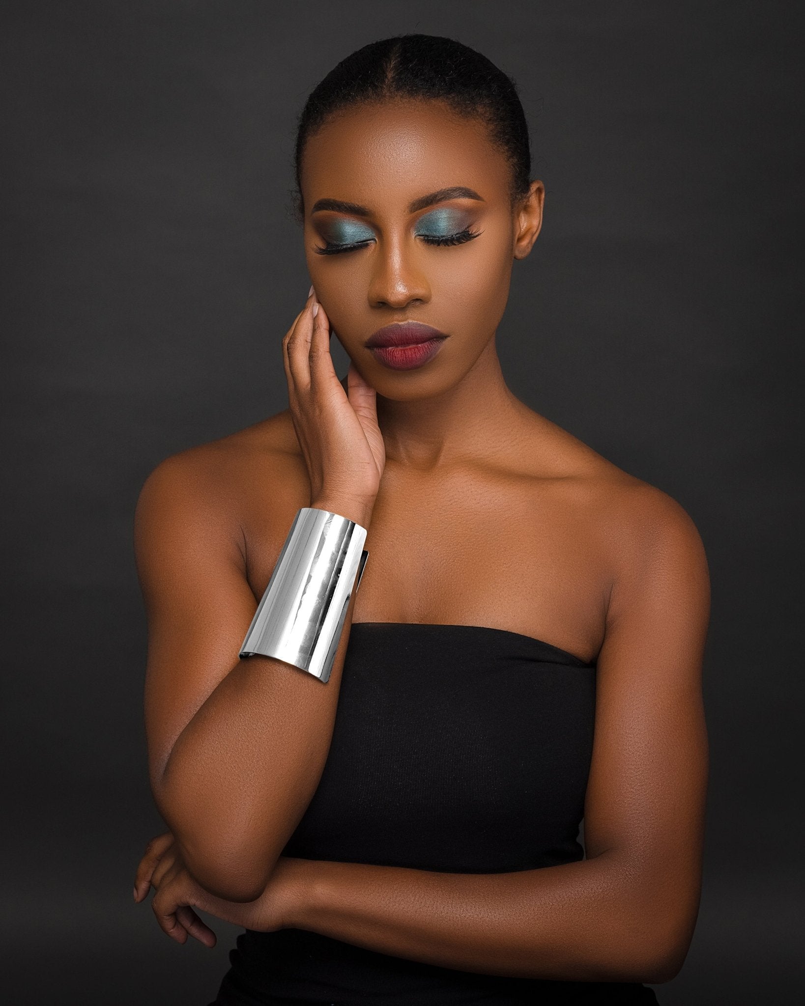 BIG CUFF CLASSIC STATEMENT BRACELET BANGLES - Fatisha Boutique