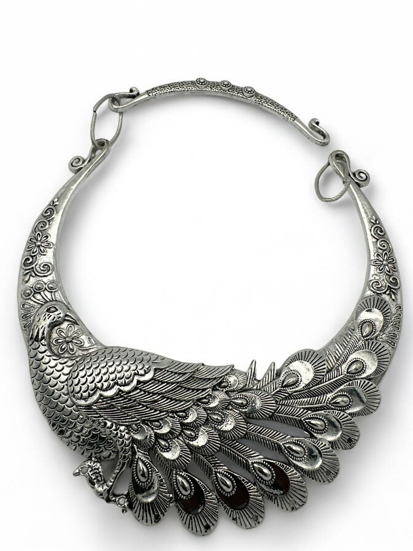 Boho Bold Peacock Pendant Metal Collar Statement Necklace - Fatisha Boutique