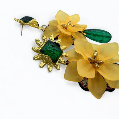 Boho Resin Flower Dangle Earrings – Bold Statement Style - Fatisha Boutique